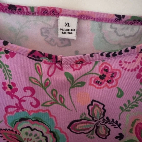 JOHNNY WAS-Jade
Foxglove Silk Blouse
Size:XL
Excellent Pre-worn condition - Picture 11 of 12